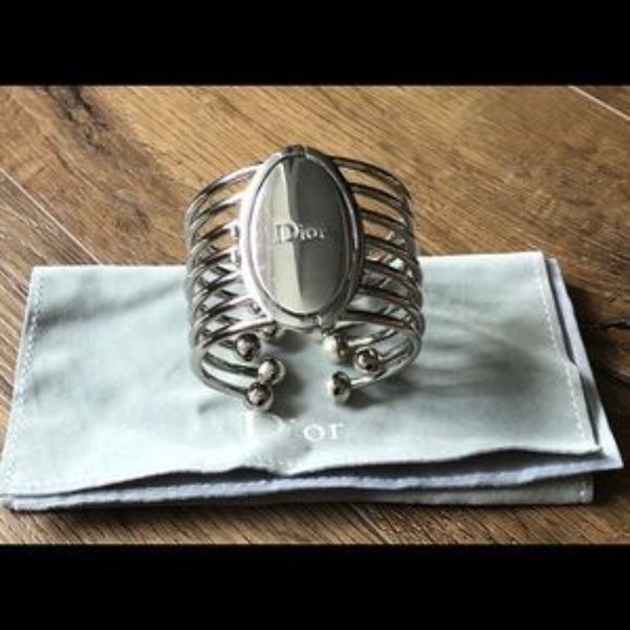 CHRISTIAN DIOR-Large Hinge BRACELET - Picture 11 of 17
